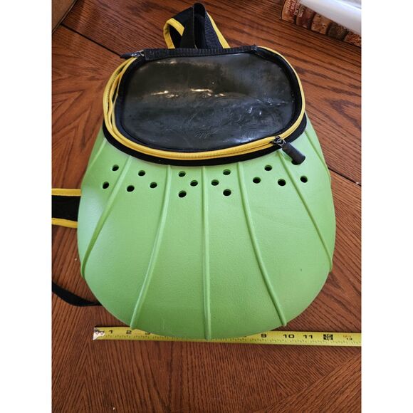 Round Crocs Backpack Bag Zip Green Croslite Holes Jibbitz Holes Embossed RARE - Picture 5 of 5